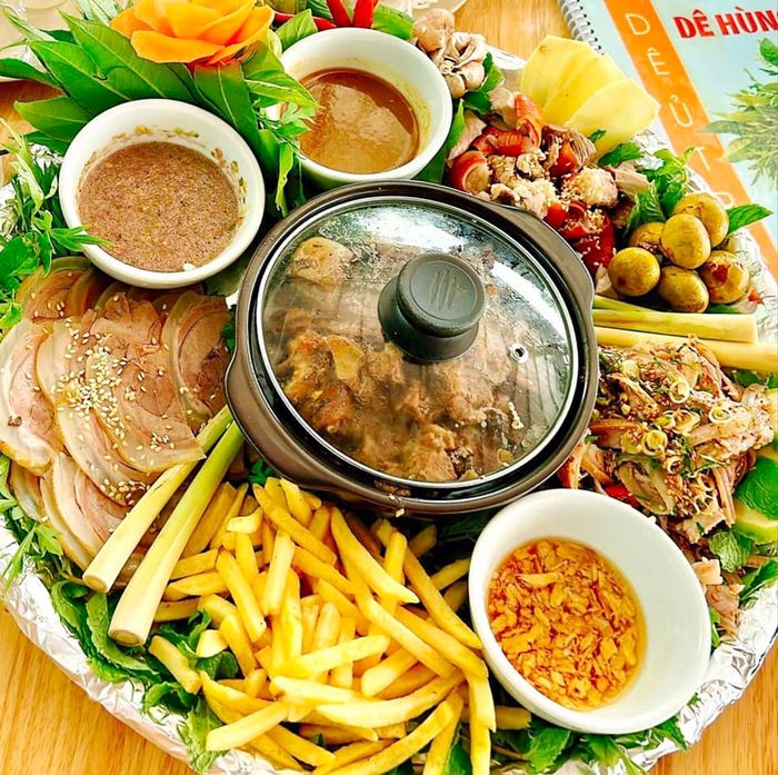 Hình ảnh 1 tại Ẩm thực Hùng Râu
