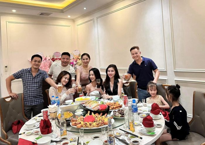 Nhà Hàng Thái Việt hình ảnh 2