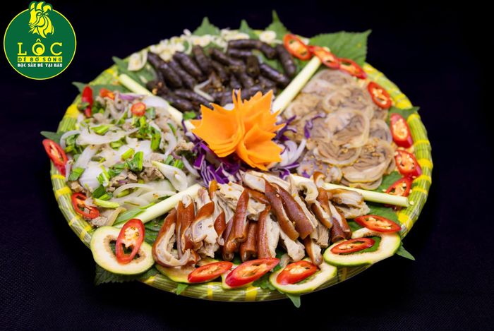 Lộc Dê Bờ Sông - Hình 1