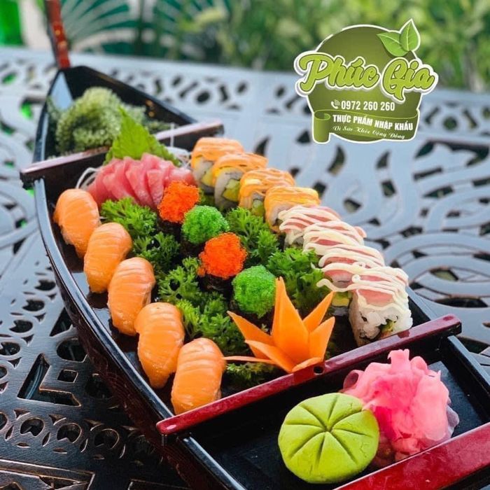 Hình ảnh Nhà Hàng Ẩm Thực Nhật Bản Phúc Gia 2