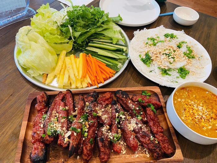 Hình ảnh 2 của Beefsteak Chung Cư Cadif