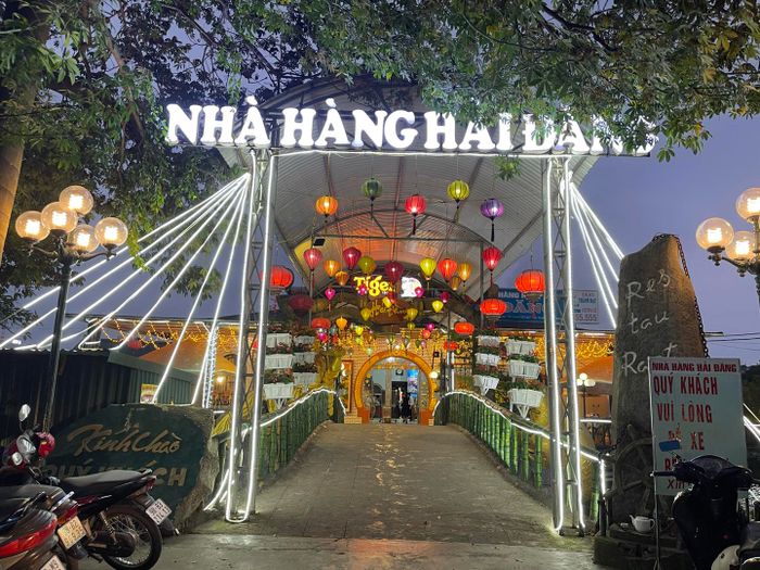Nhà hàng nổi Hải Đăng - TP Bắc Giang (Hình ảnh 1)