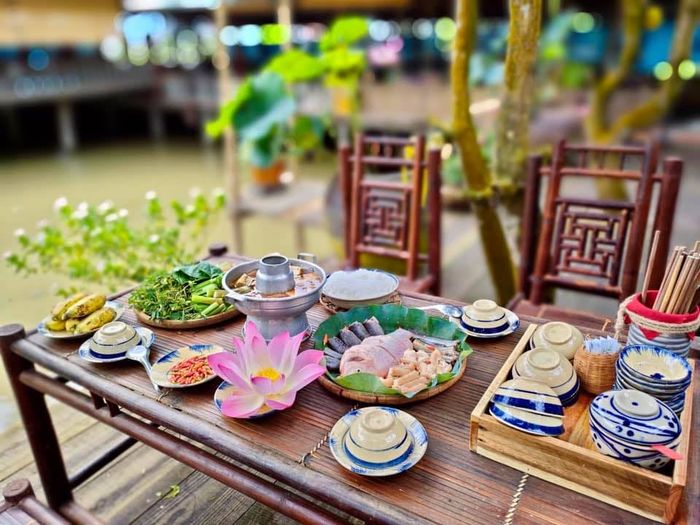 Hình ảnh 1 của Quán Cơm NGOẠI THÀNH