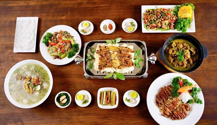 Ảnh 2 của Nhà Hàng Phù Đổng
