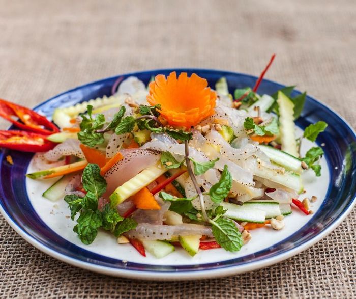 Hình ảnh 2 của CƠM NHÀ LINH