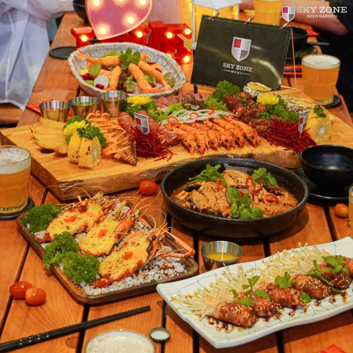 Hình ảnh thứ 2 của Sky Zone Beer Garden