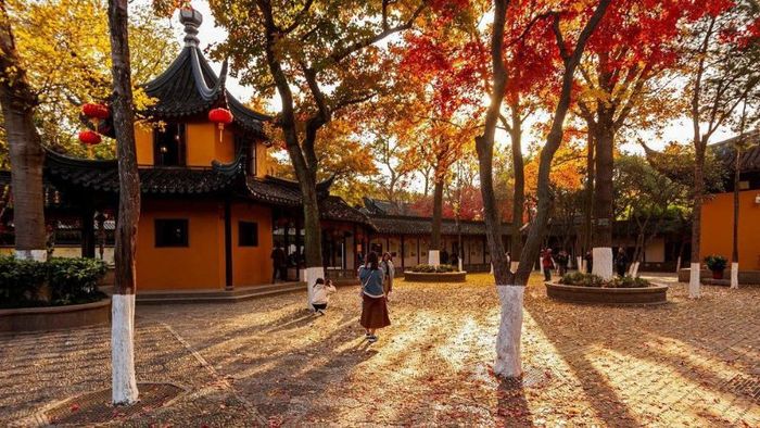 Mùa thu là thời điểm lý tưởng nhất để thăm Hàn Sơn Tự