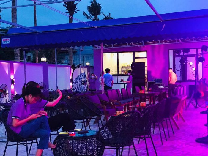 Hình ảnh Coffee & check-in Biển Tím 1