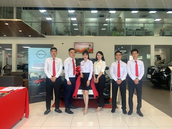 Hình ảnh đại lý Nissan Giải Phóng 2