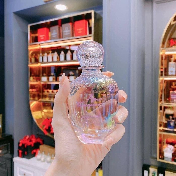 Hình ảnh Rosa Perfume - Nước hoa chính hãng hàng đầu 2