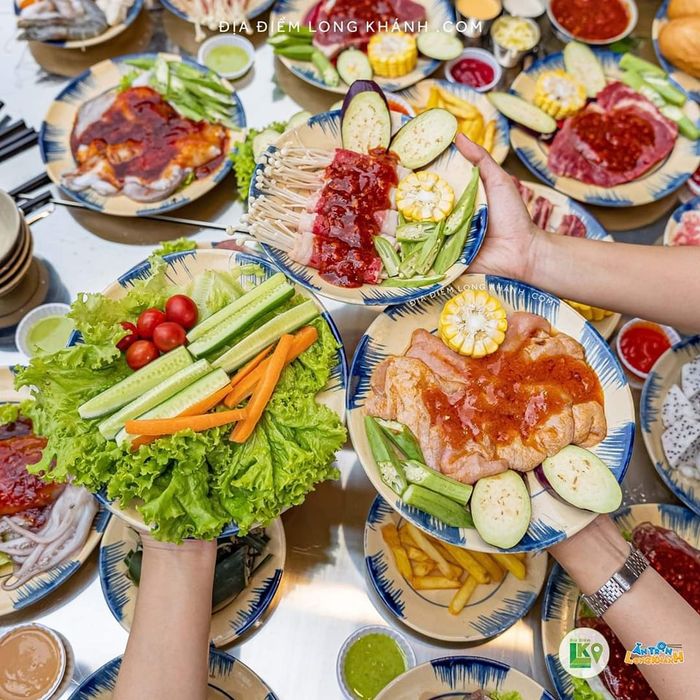 Ảnh 2 của Bò Nướng Tảng Long Khánh - American Ủm Bò