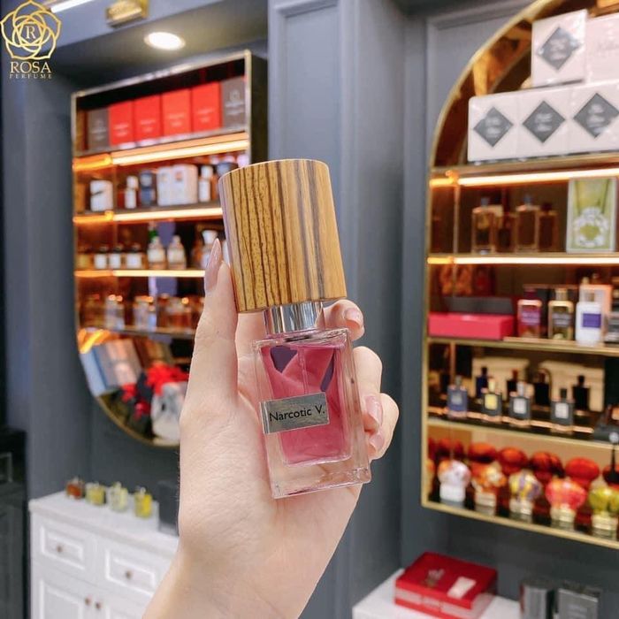 Hình ảnh Rosa Perfume - Nước hoa chính hãng hàng đầu 1