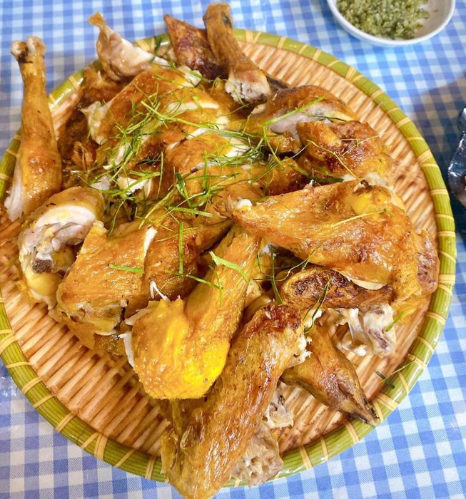 Nhà Hàng Sông Quê hình 1