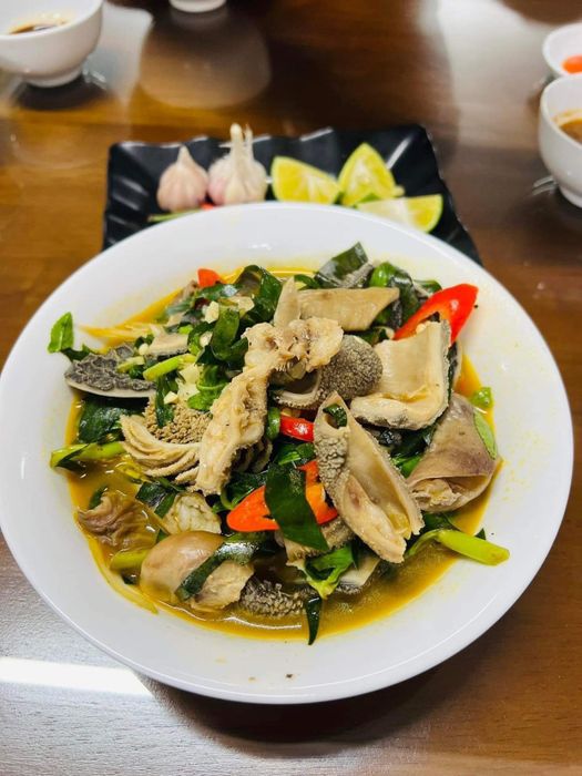 Ảnh 2 của Nhà Hàng Sơn Anh 8