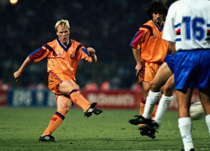 Koeman nổi bật với những cú sút xa mạnh mẽ và chính xác, ảnh 1
