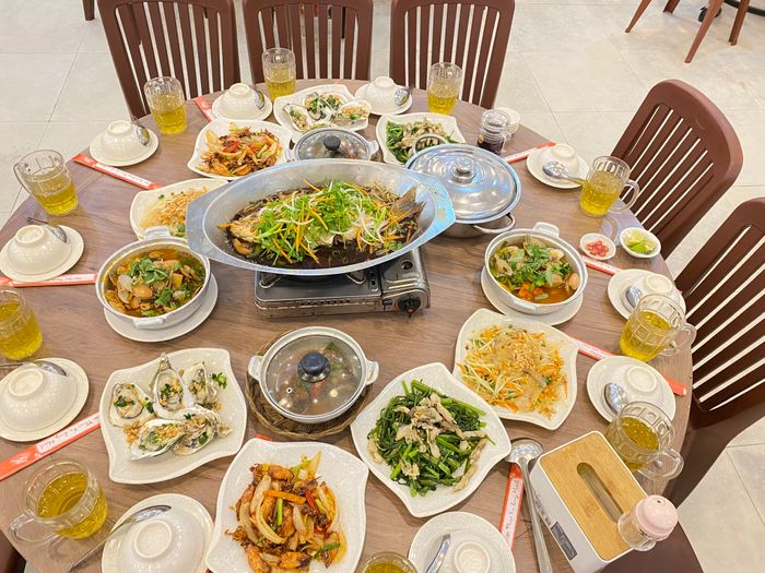 Nhà hàng Biển Vàng Phú Quốc - Ảnh 2