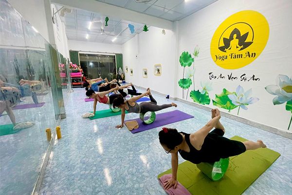 CLB YOGA TÂM AN hình 1