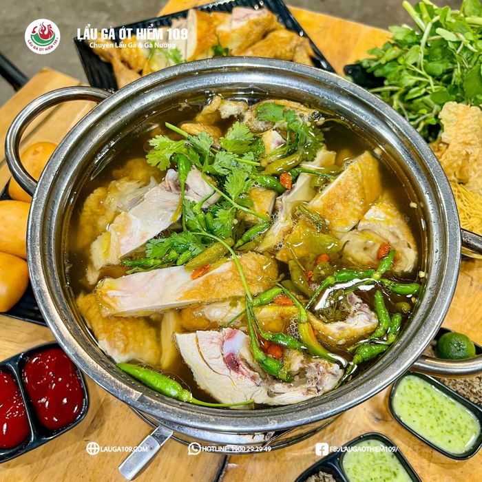 Lẩu Gà Ớt Hiểm 109 hình ảnh 1