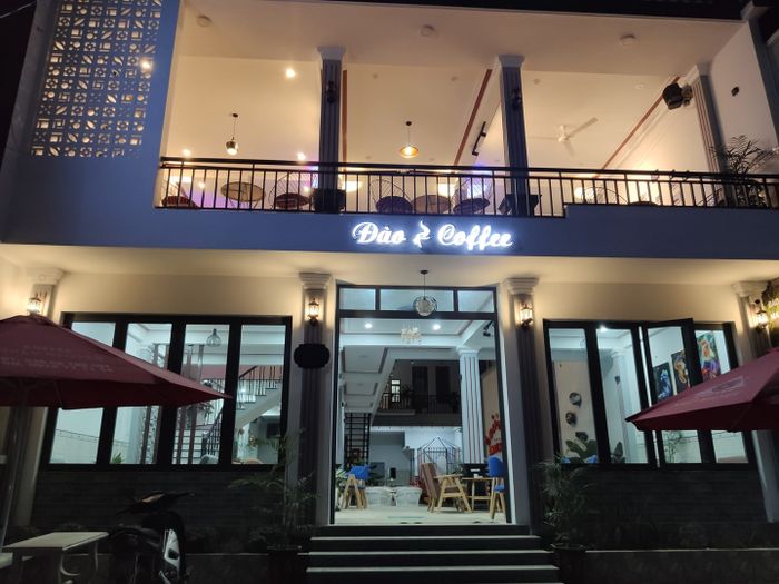 Ảnh 2 của Đào Coffee