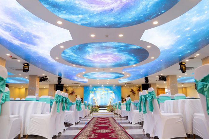 Nhà Hàng Tiệc Cưới Hương Nguyễn - Hình ảnh 1