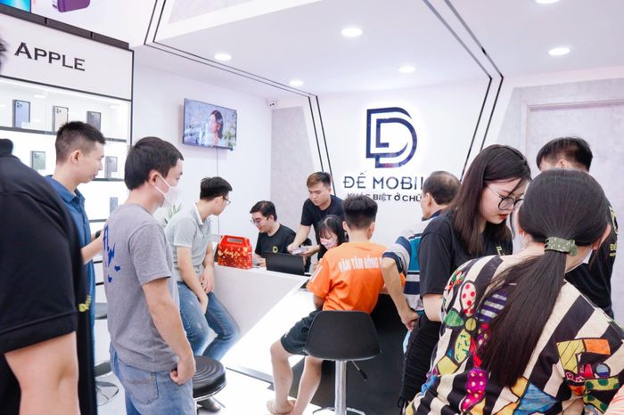 Hình ảnh Đế Mobile 1