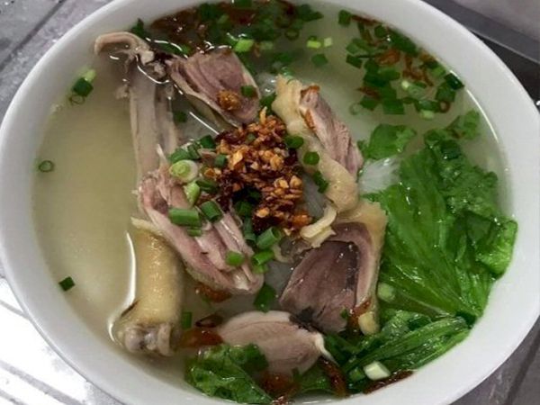 Hình ảnh hủ tiếu mì gà Nguyễn Kim 2