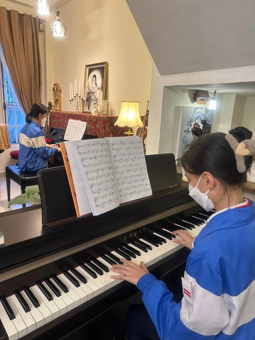 Hình ảnh Cloudy Music Class 1