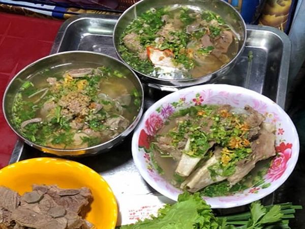 Hình ảnh hủ tiếu Mỹ Tho Chị Phụng 2