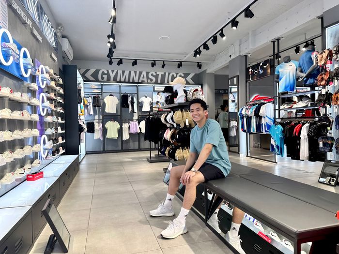 Hình ảnh Li-Ning 1