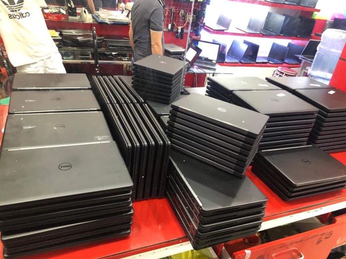 Hình ảnh 1 của Laptop Điệp Linh