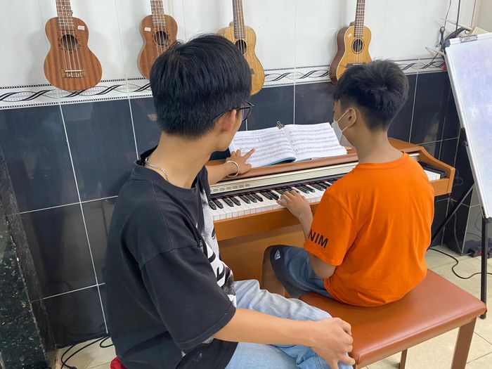 Trung tâm âm nhạc Hello Music - Hình ảnh 1