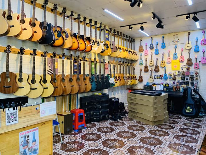 Guitar Thịnh hình ảnh 3