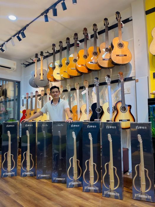 Ảnh Guitar Đồng Tâm 2