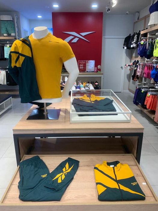 Hình ảnh của REEBOK - Phiên bản 2