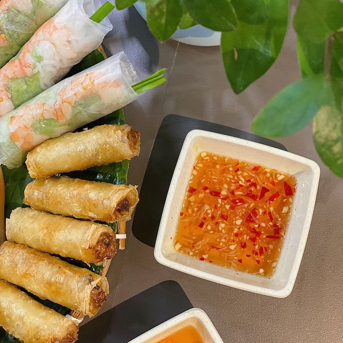 Hình ảnh Wrap&Roll - Nét riêng cuốn Việt 1
