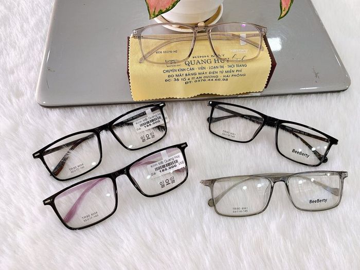 Hình ảnh KÍNH MẮT QUANG HUY 2