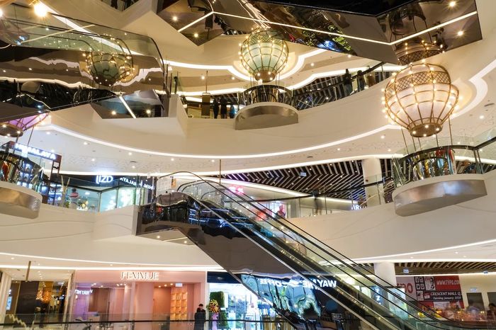 Hình ảnh Crescent Mall số 2