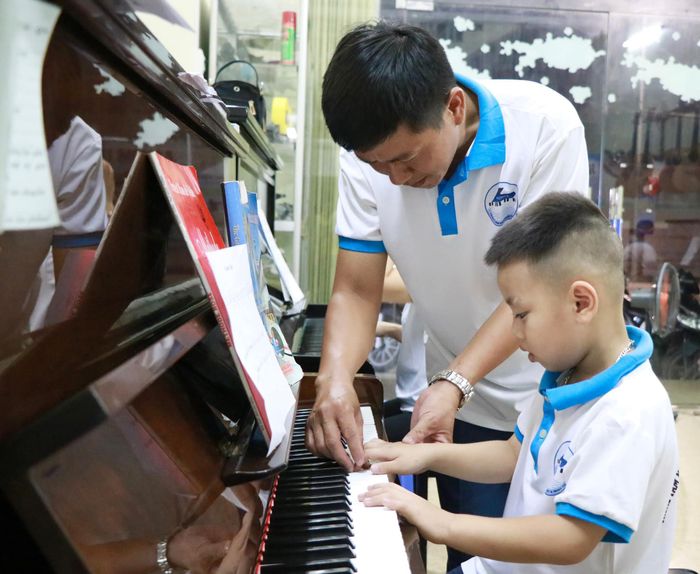 TTNT & Nhạc cụ Monca Talent - Hình ảnh 2