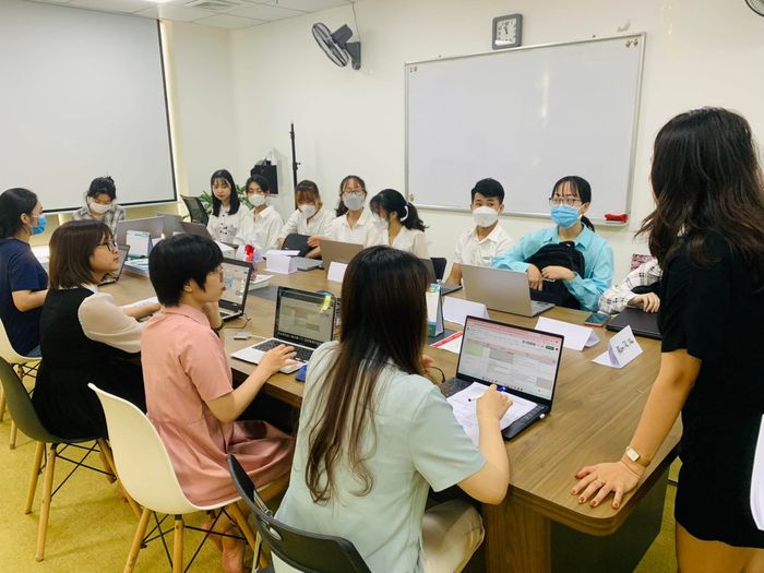 Hình ảnh 2 của Trường Cao Đẳng Ngoại Ngữ và Công Nghệ Việt Nam