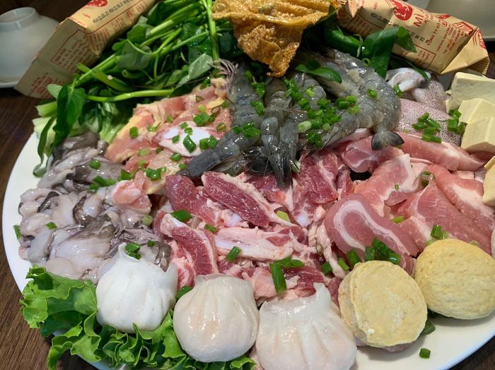 Hình ảnh 2 của Lẩu nướng Ngon BBQ