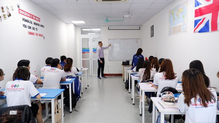 Hình ảnh 1 của Trường Cao Đẳng Quốc Tế Hà Nội (HIC)