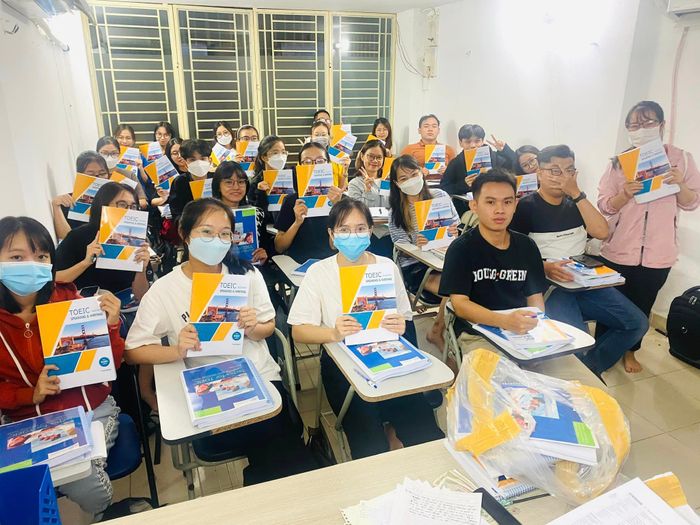 Hình ảnh 2 của True English Educator