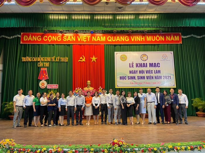 Hình ảnh 2 của Trường Cao đẳng Kinh tế - Kỹ thuật Cần Thơ