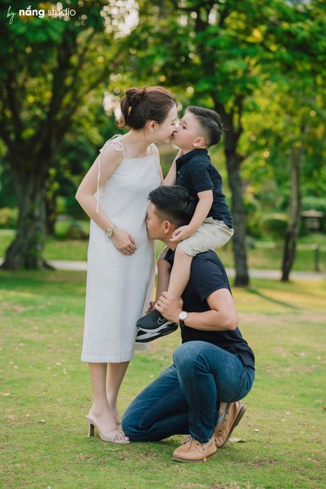 Hình ảnh Nắng Studio - Giữ gìn yêu thương 2