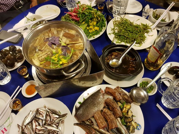 Hình ảnh Nhà hàng nổi Hồng Phú 2
