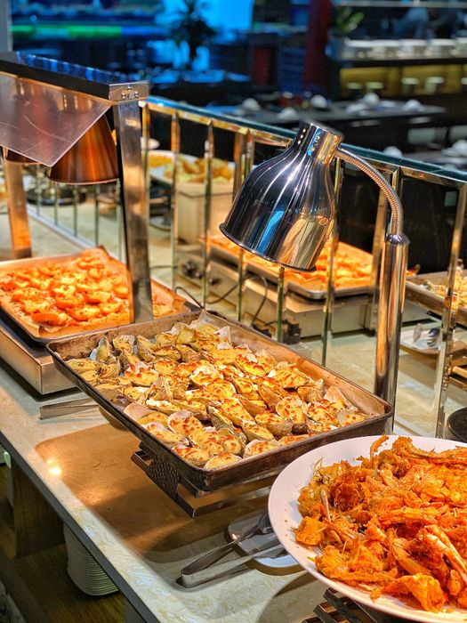 Buffet Hải Sản Hà Nội - Cửu Vân Long số 1 Thái Hà - Hình ảnh 1