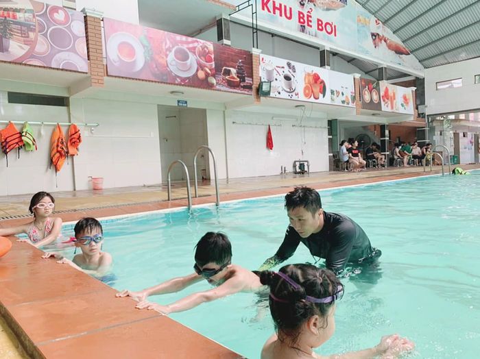 Hình ảnh Bể Bơi Đào Duy Anh 2