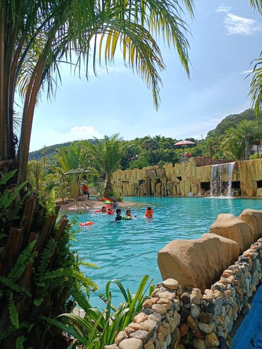 Hình ảnh Bể Bơi Công Viên Giải Trí Wedding Land 1