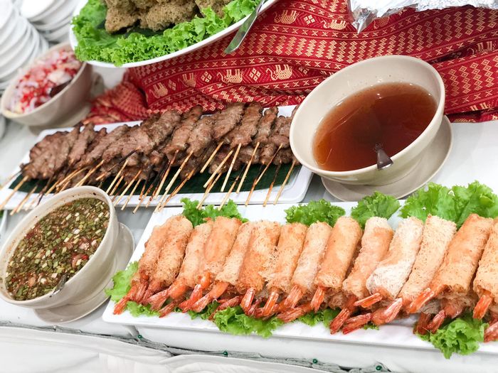 Hình ảnh 2 của Nhà Hàng Con Voi Vàng