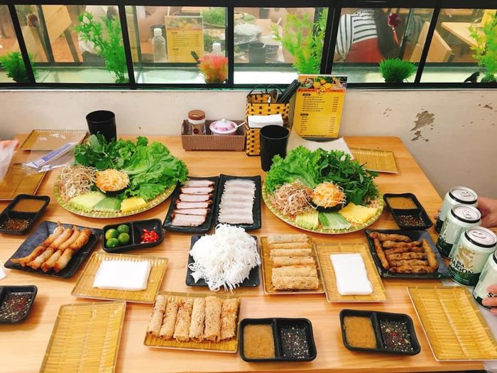 Quán Tấm 20 Ngư Hải - Hình 3